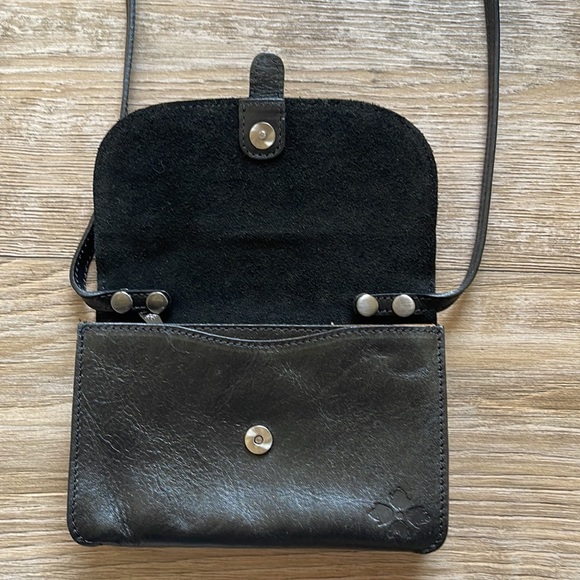 Patricia Nash Small Crossbody Wallet - Picture 5 of 13